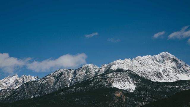 burning candle ritual spiritual